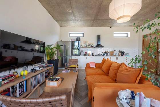 House, Saguramo