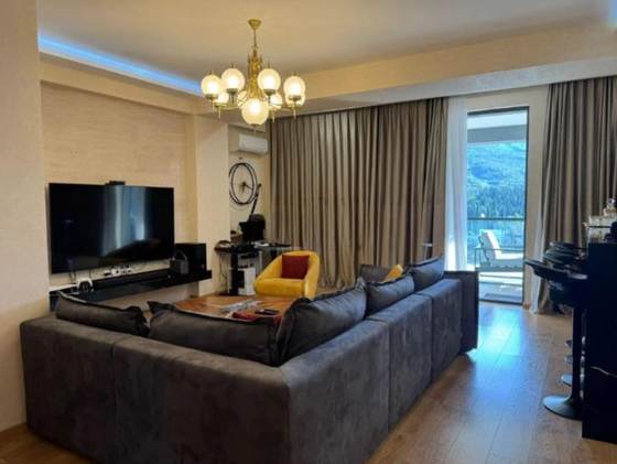 Apartment, Vake